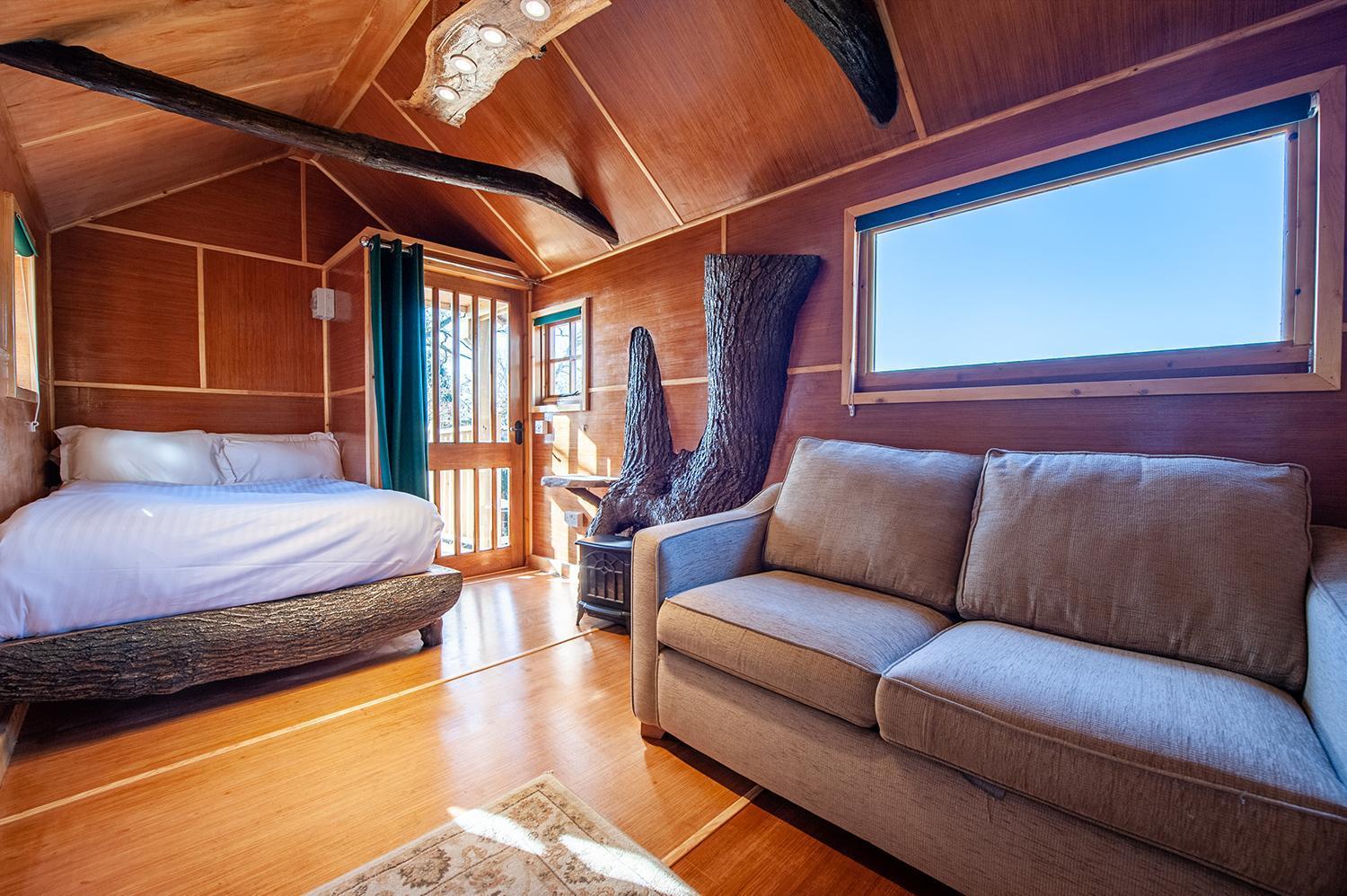 Oakside Tree Tops Canterbury Room photo